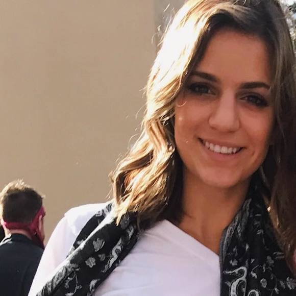 Meet your Posher, Hannah - Picture 1 of 1